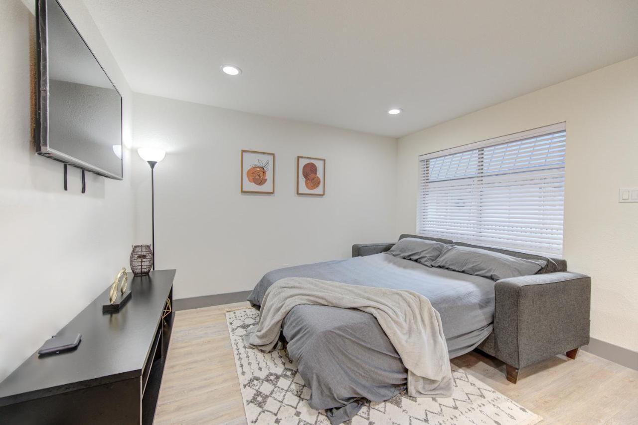 Trendy Midtown Apt, Walk To Shops & Sites, Pets Ok Houston Exterior photo